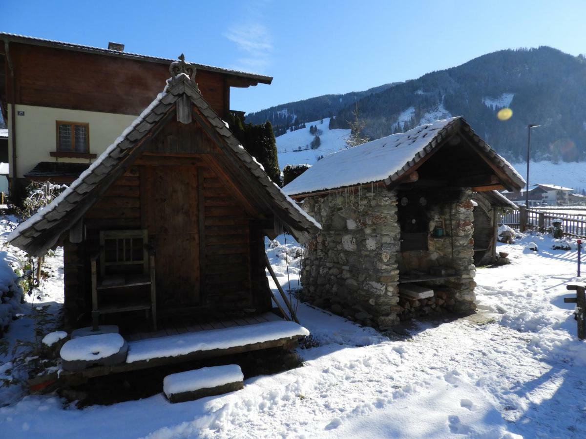 Landhaus Rasser ラウリス エクステリア 写真